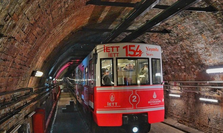 Beyoğlu - Karaköy Tüneli 150, tramvay 111 yaşında