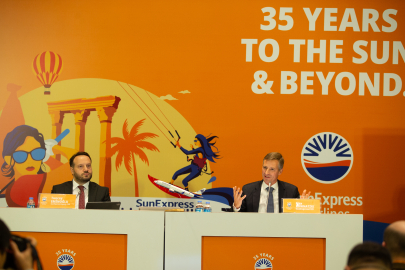 SunExpress'in 35. kuruluş yıldönümüne özel konferans turizm ve havacılık sektörünü buluşturdu